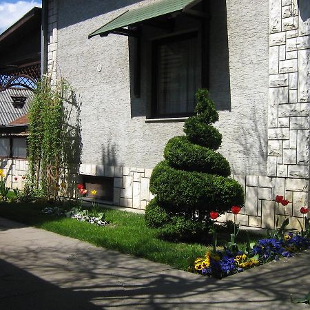 Domacinstvo Opavski Backi Petrovac Dış mekan fotoğraf